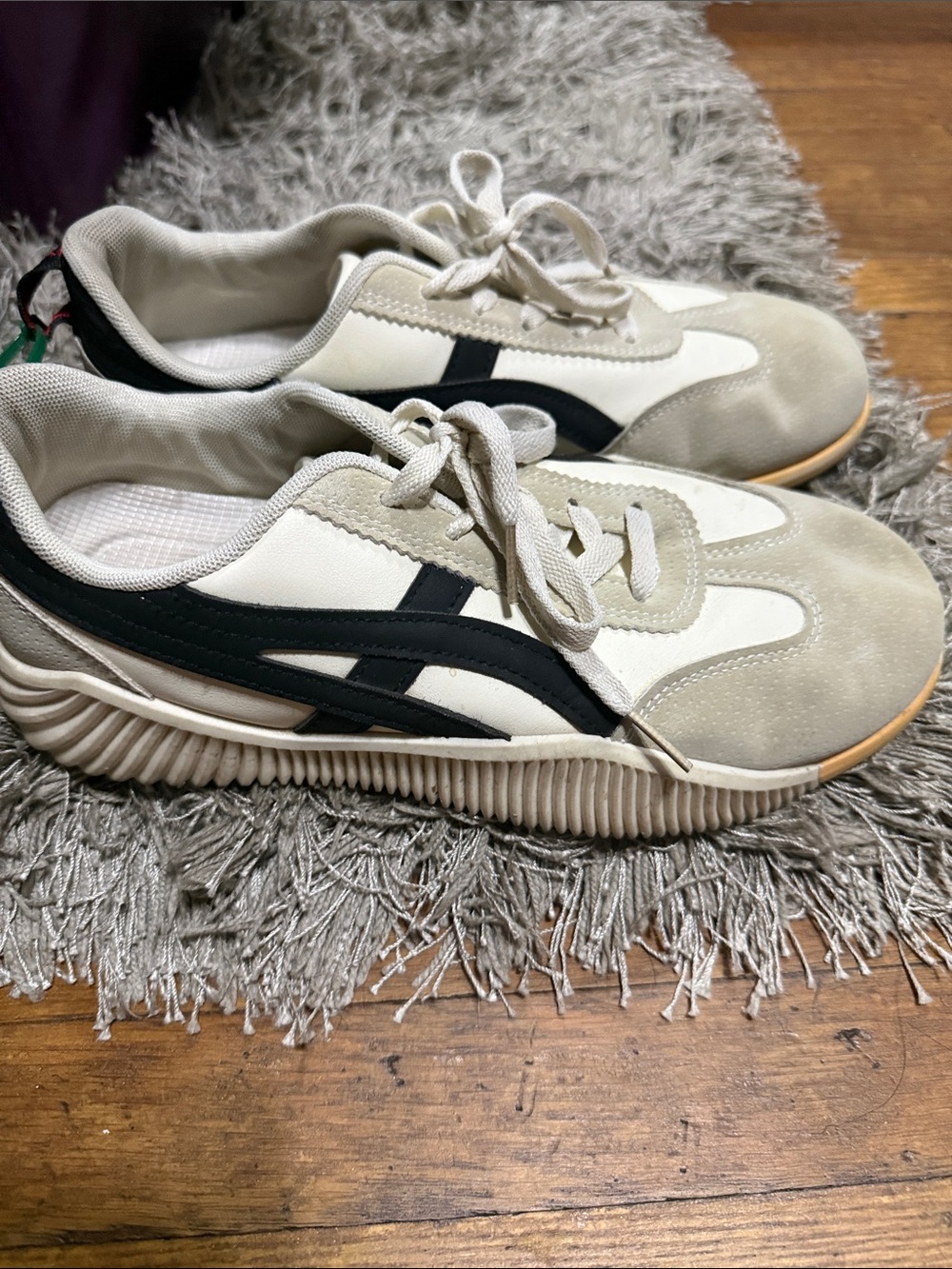 De Florance Cloudea Sneaker Size 9.5